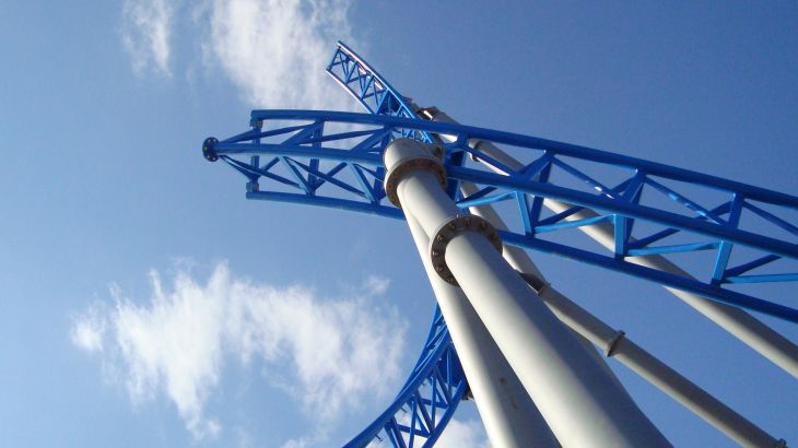 De onvoltooide loop van de blue fire Megacoaster.